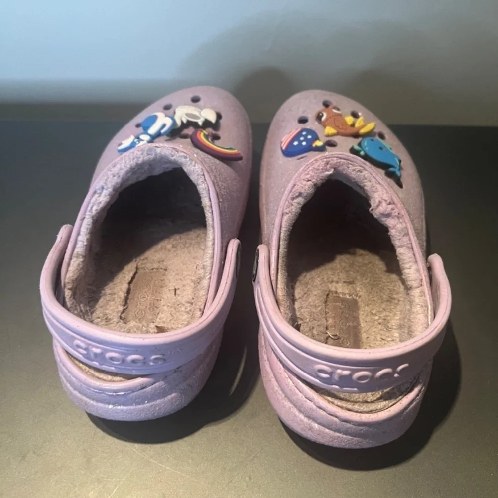 Crocs glitter faux fur toddler size 11